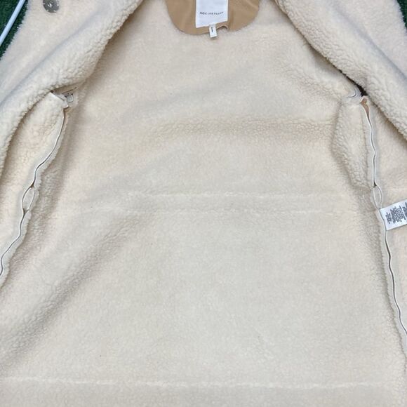 Avec Les Filles faux coat women’s size medium NEW (OKPM-07-012) - Picture 9 of 11
